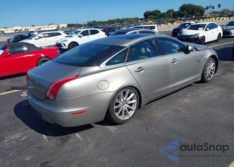 2011 Jaguar Xj z USA, uszkodzony, nr VIN SAJWA1CB9BLV13132